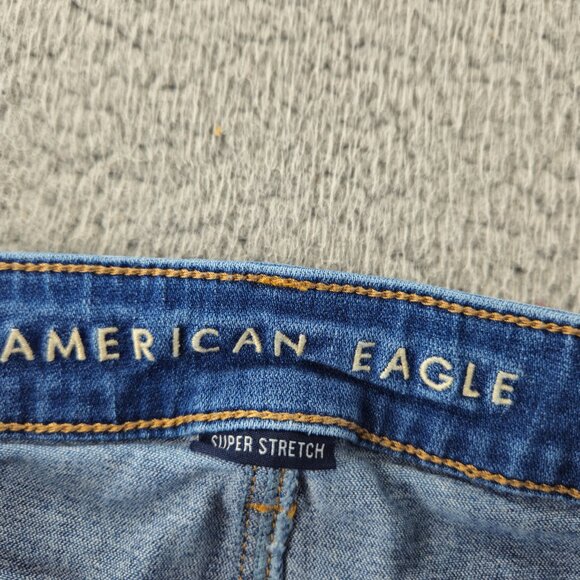 American Eagle Jeans Womens 6 Blue Hi Rise Jegging Crop Super Stretch Distressed - Picture 4 of 16